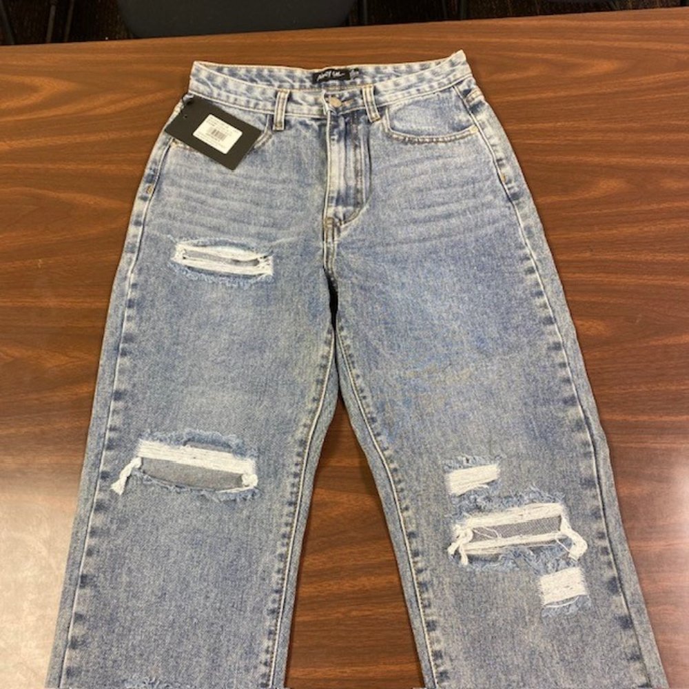 NWT Nasty Gal Distressed To Impress Raw Hem Jeans, Size‎ 6 - Picture 8 of 13